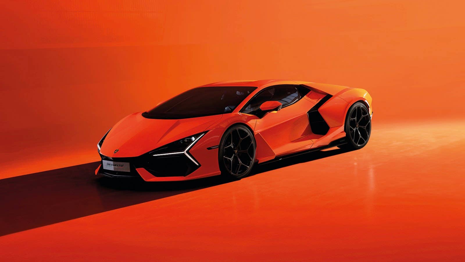 gestalten The Lamborghini Book — gestalten & teNeues — view 16 of 16