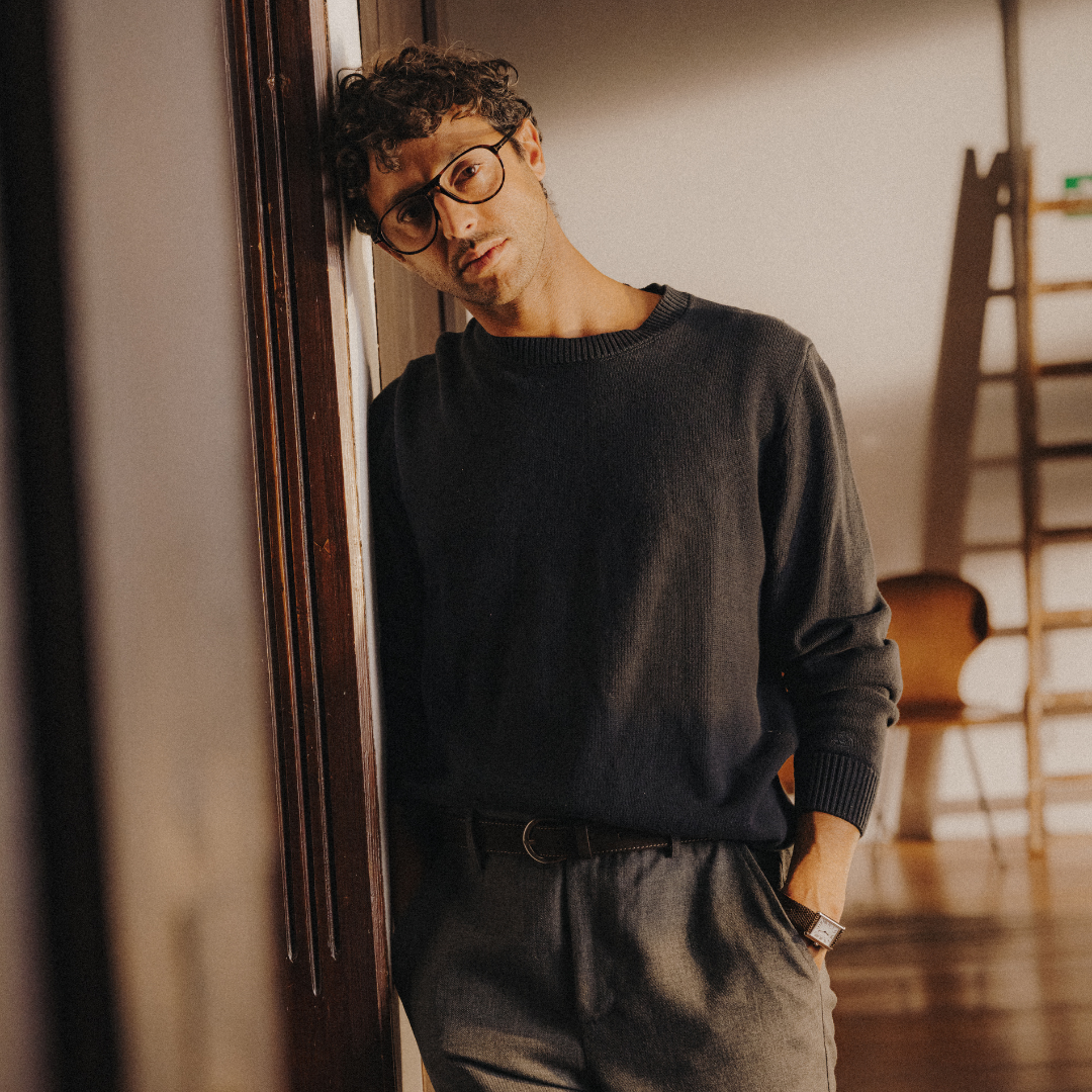 Classic Crewneck Sweater - Navy — Del Toro Shoes