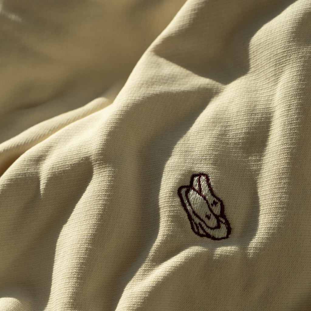 Retro Gym Crewneck Sweatshirt in Vintage White — garment detail