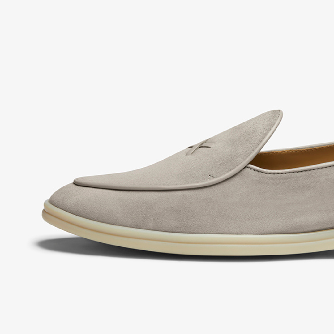Grigio Suede Viaggio Loafer — side close-up