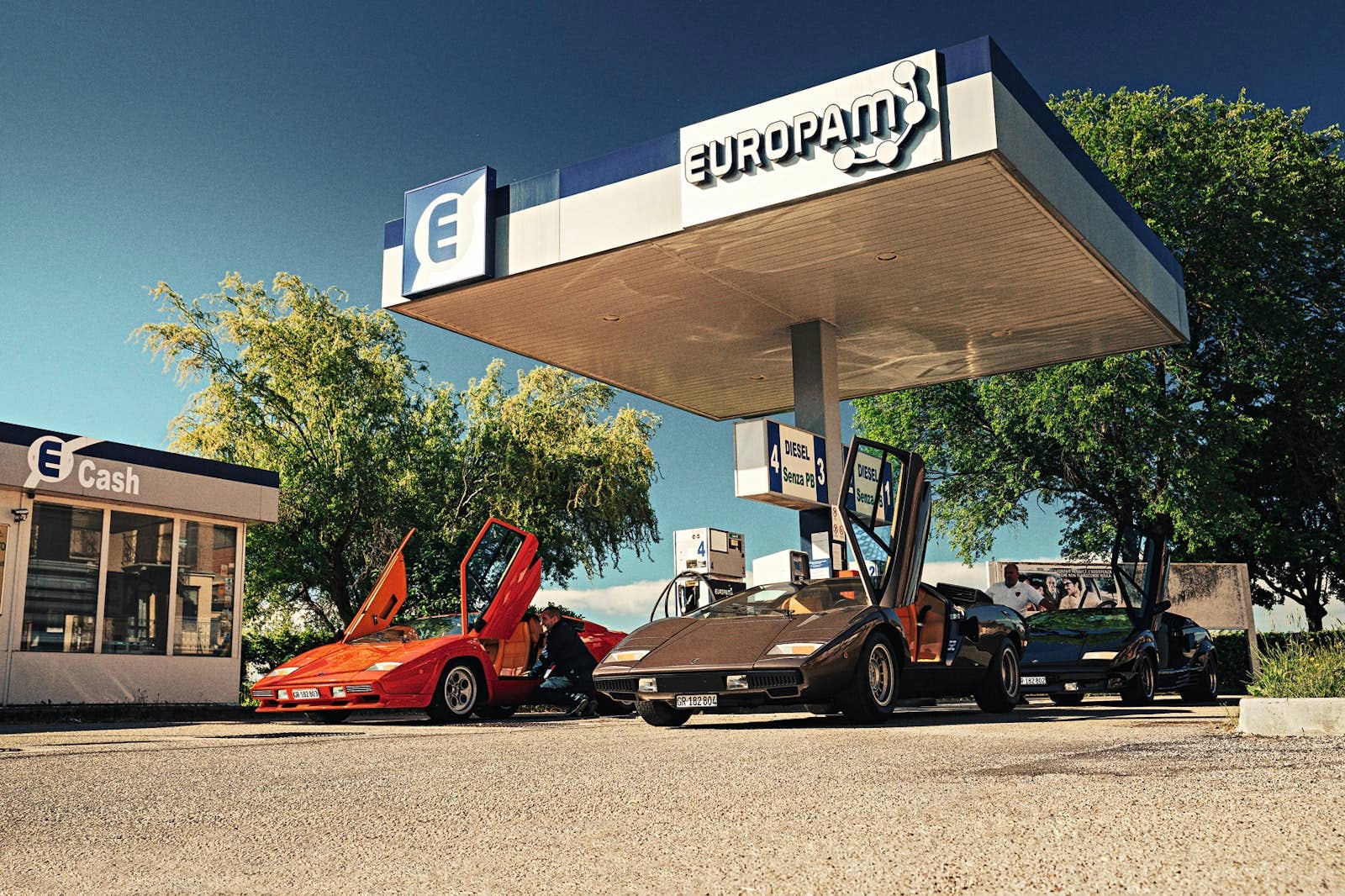 gestalten The Lamborghini Book — gestalten & teNeues — view 10 of 16
