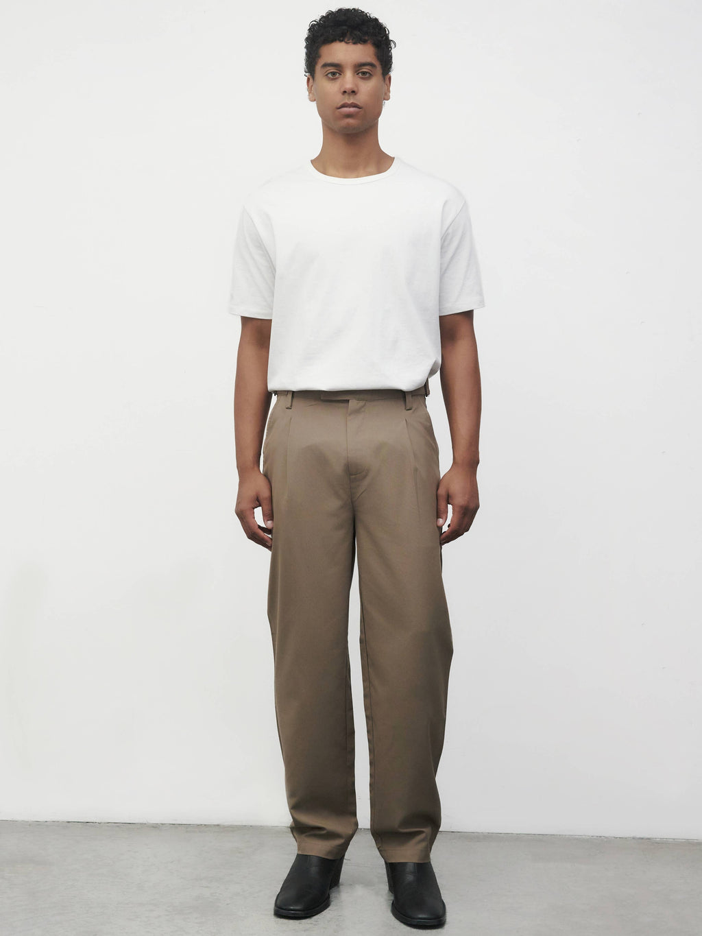 Common Market The William Pants | Adjustable Waist Belt Trousers - Mocha