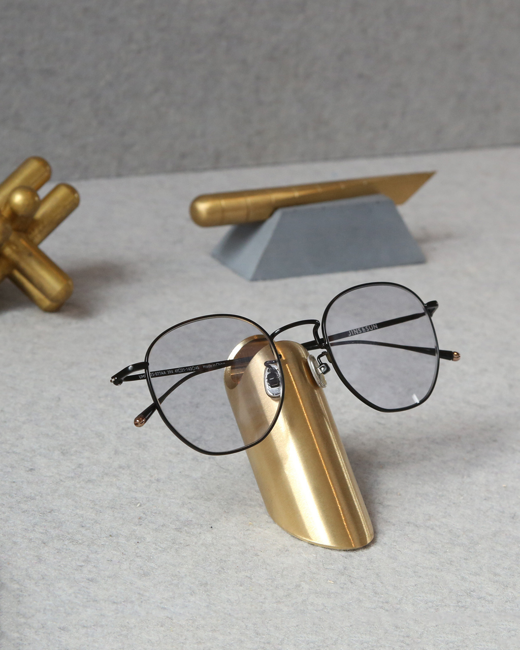 Craighill Eyewear Stand — Craighill — view 3 of 7